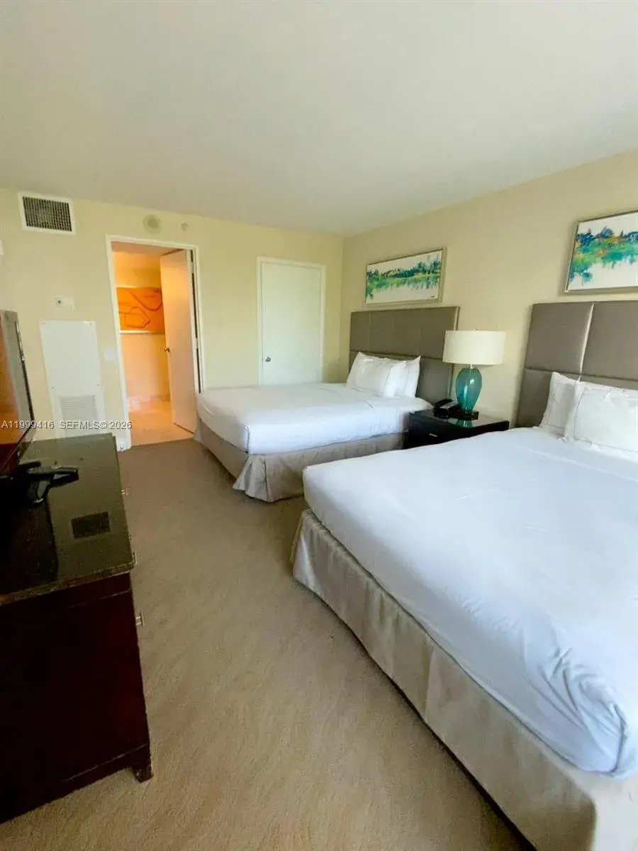 2670 E Sunrise Blvd # 309, Fort Lauderdale FL 33304