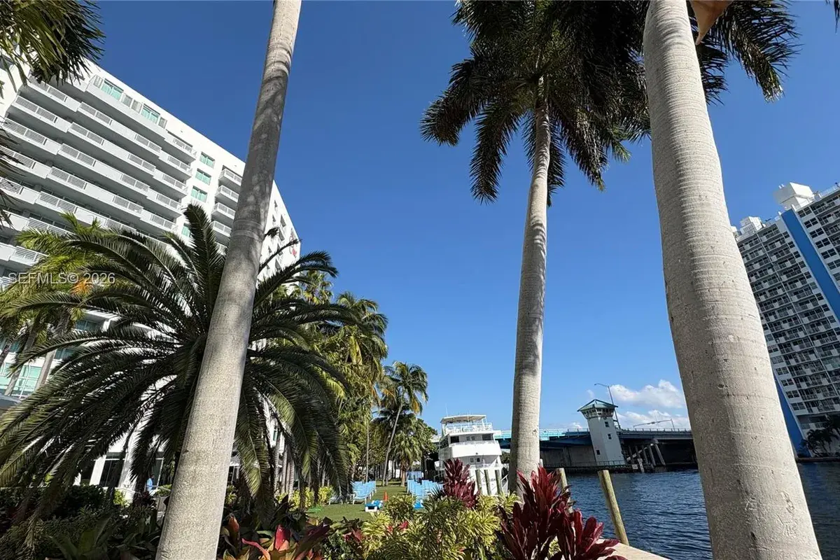 2670 E Sunrise Blvd # 309, Fort Lauderdale FL 33304