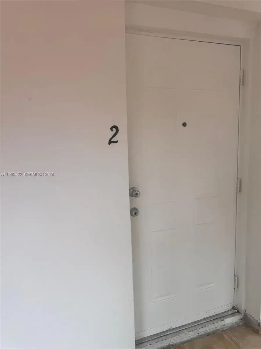 6534 SW 34th St # 2, Miami FL 33155 photo 5