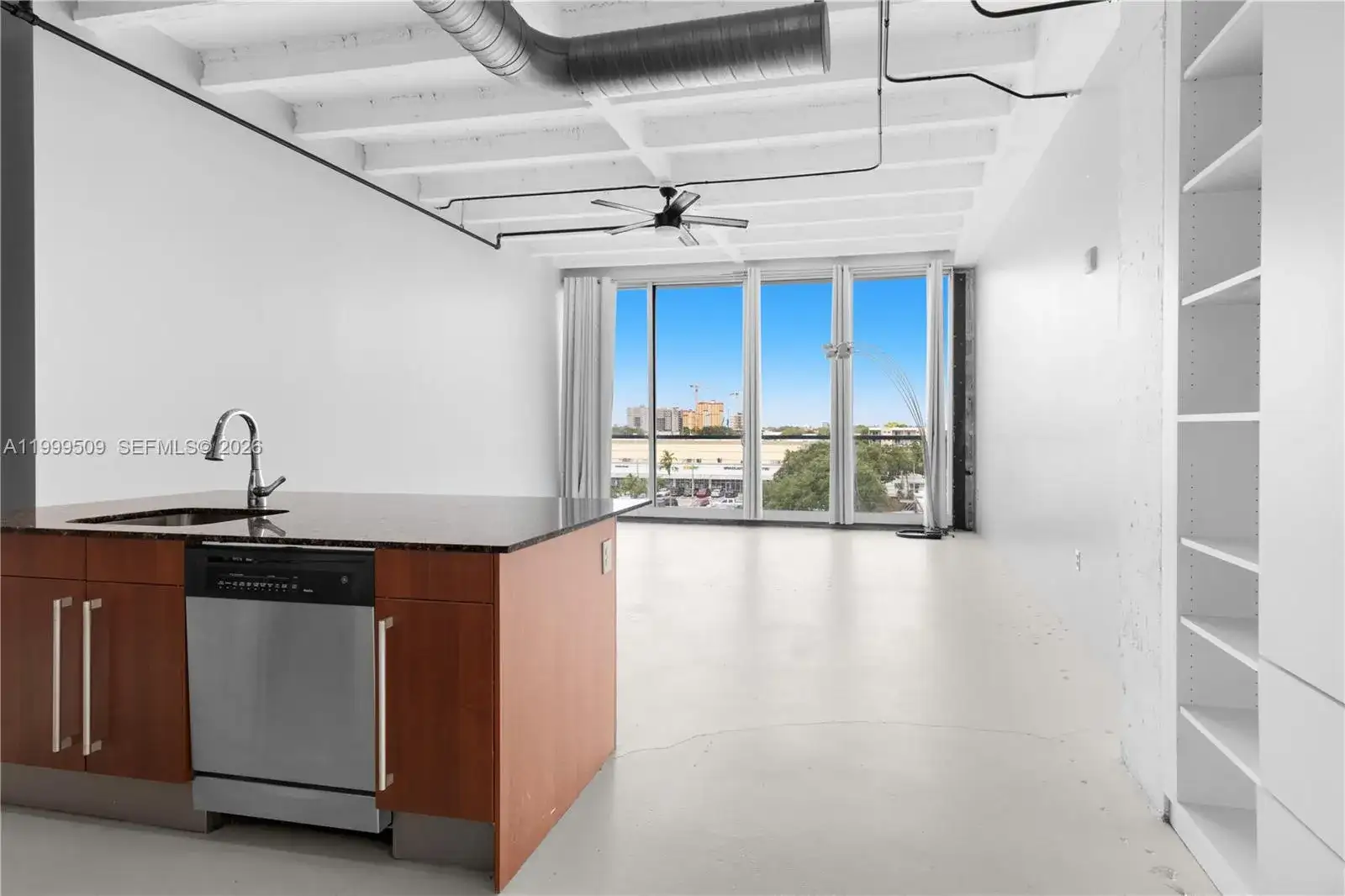 8101 Biscayne Blvd # 414, Miami FL 33138 photo 3