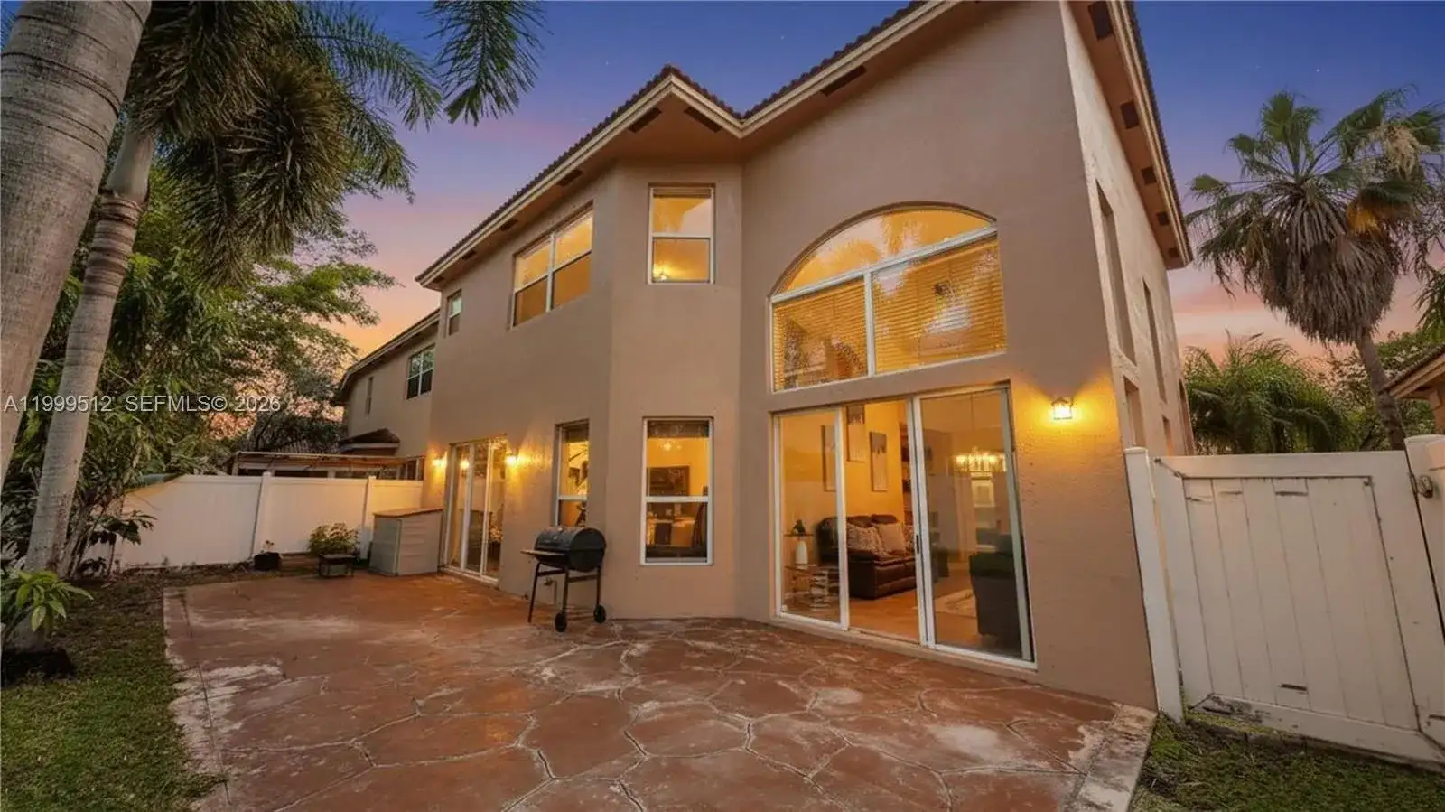 2215 Portofino Ave, Homestead FL 33033 photo 2