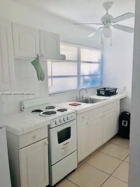 4230 SW 11th St # B, Miami FL 33134 photo 4