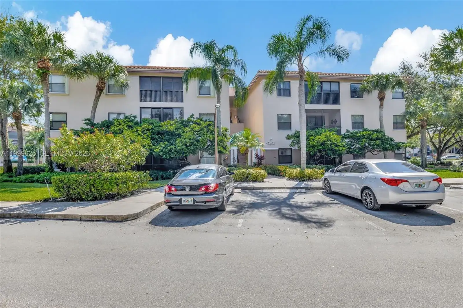 4350 NW 30th St # 233, Coconut Creek FL 33066 photo 2
