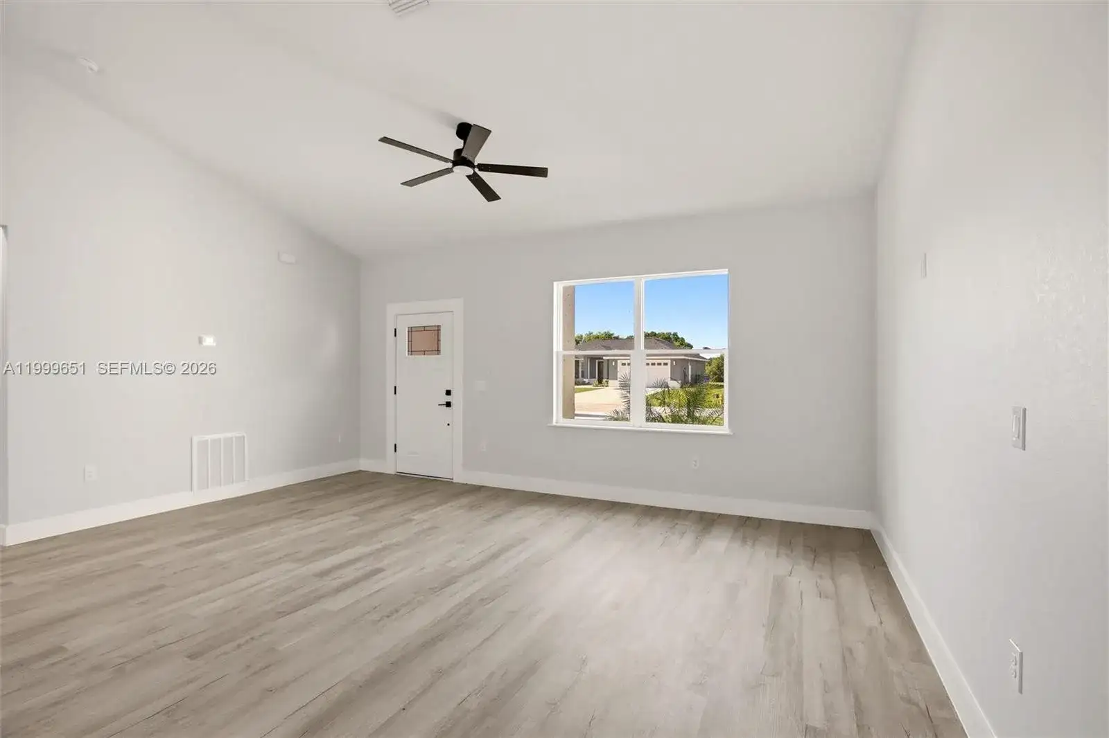 1313 Blue Heron Drive, Sebring FL 33876 photo 2