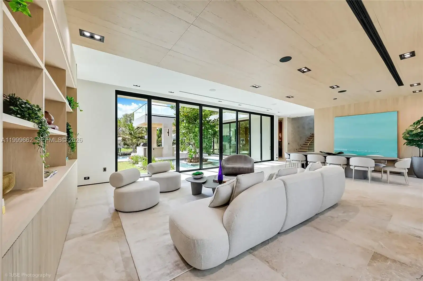 770 Lake Rd, Miami FL 33137 photo 4