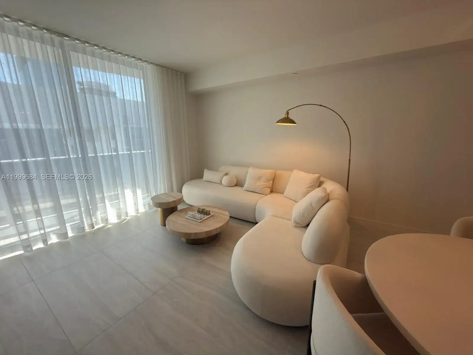 77 SE 5TH Street # 4214, Miami FL 33131 photo 3