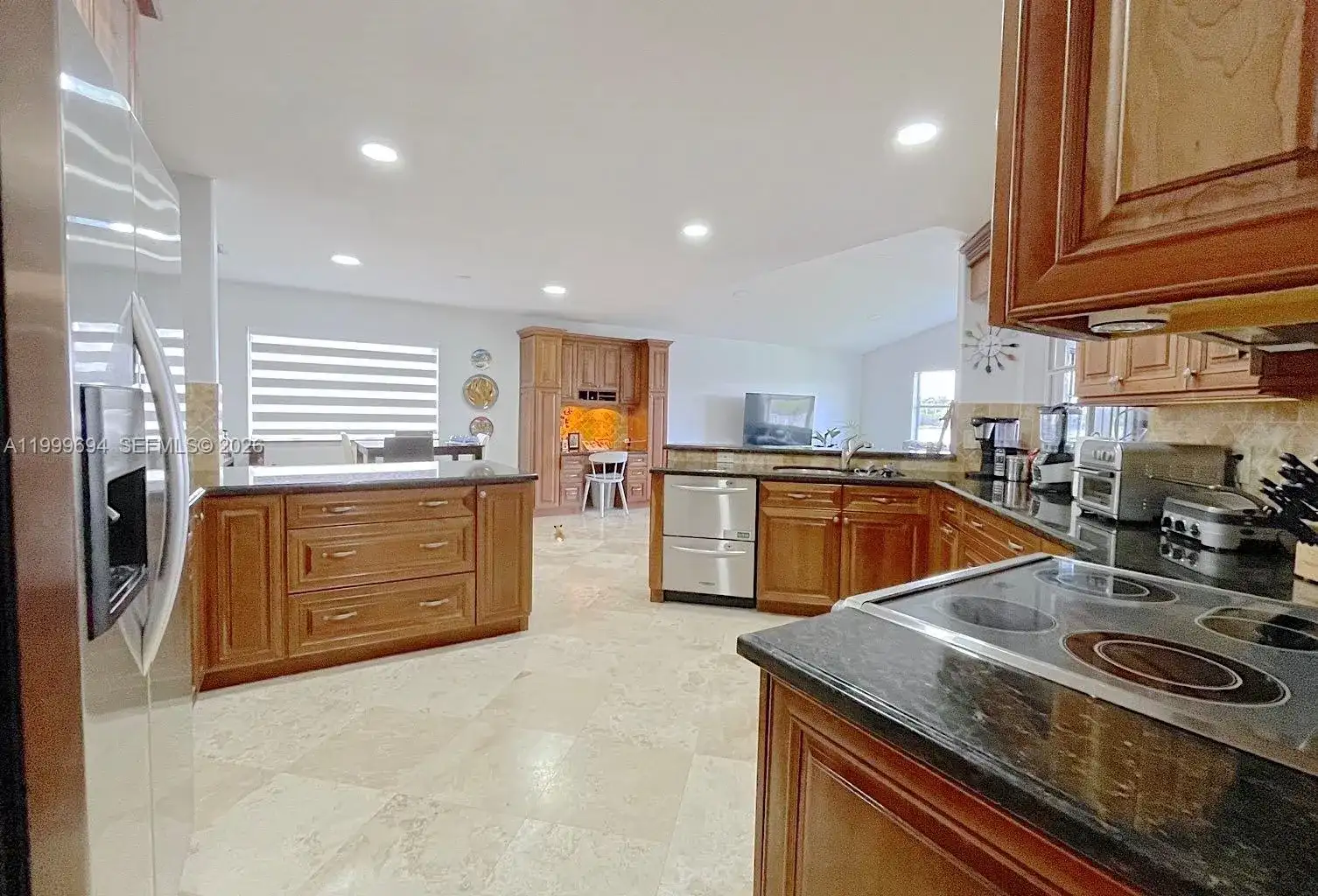 18281 SW 22nd St, Miramar FL 33029 photo 5