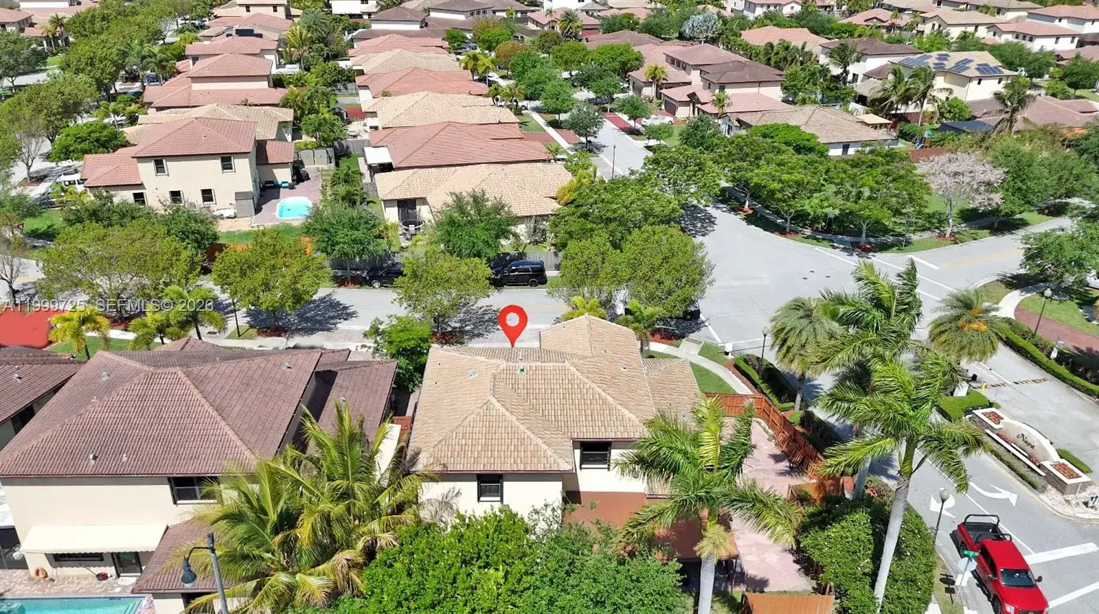 3698 SE 2nd Dr, Homestead FL 33033 photo 4