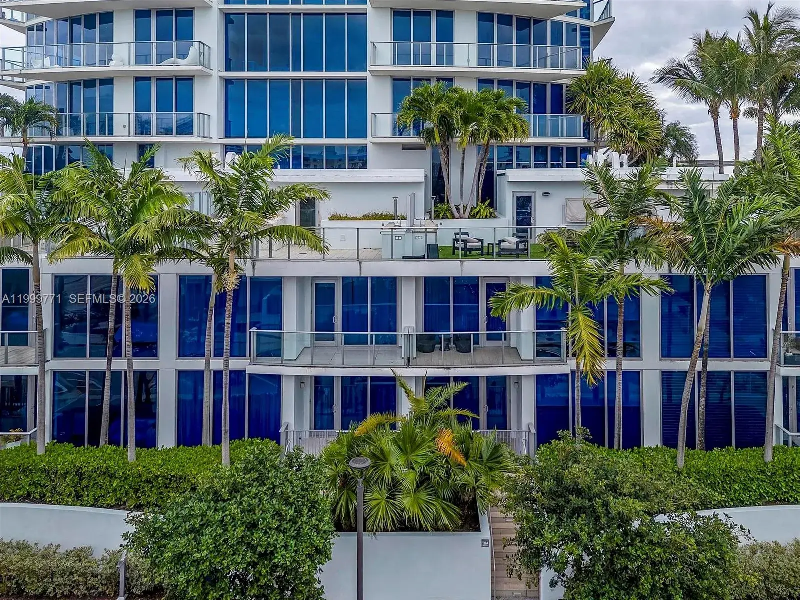 701 N Fort Lauderdale Beach Blvd, Fort Lauderdale FL 33304