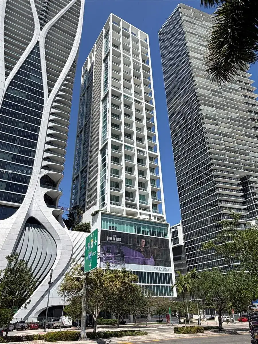1040 Biscayne Blvd # 1001, Miami FL 33132 photo 2