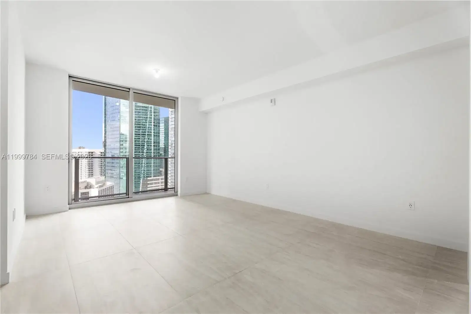 77 SE 5th Street # 3304, Miami FL 33131 photo 5
