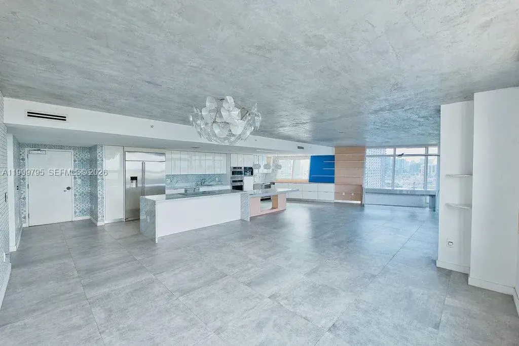 3250 NE 1st Ave, Miami FL 33137