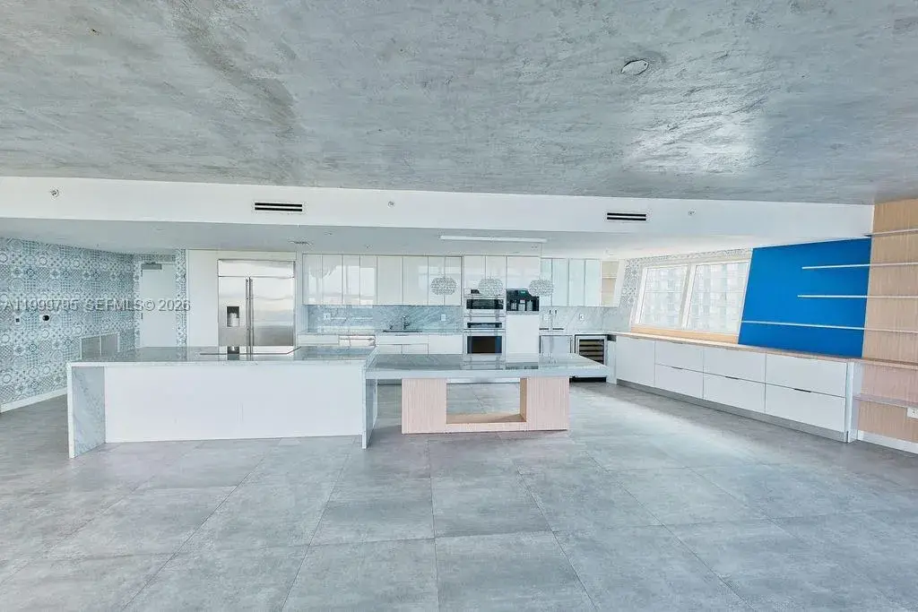 3250 NE 1st Ave, Miami FL 33137