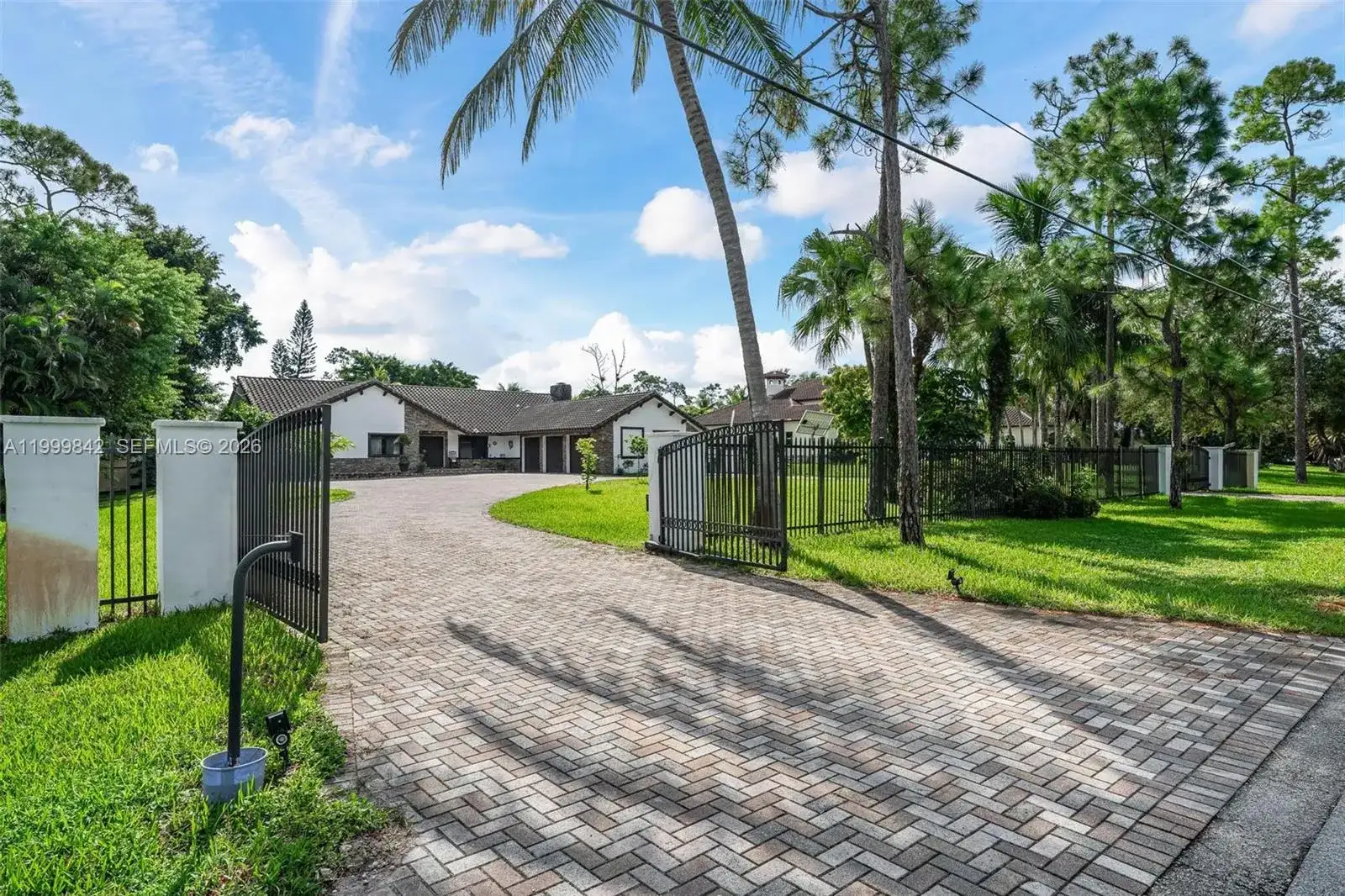 6252 NW 65th Ter, Parkland FL 33067 photo 3
