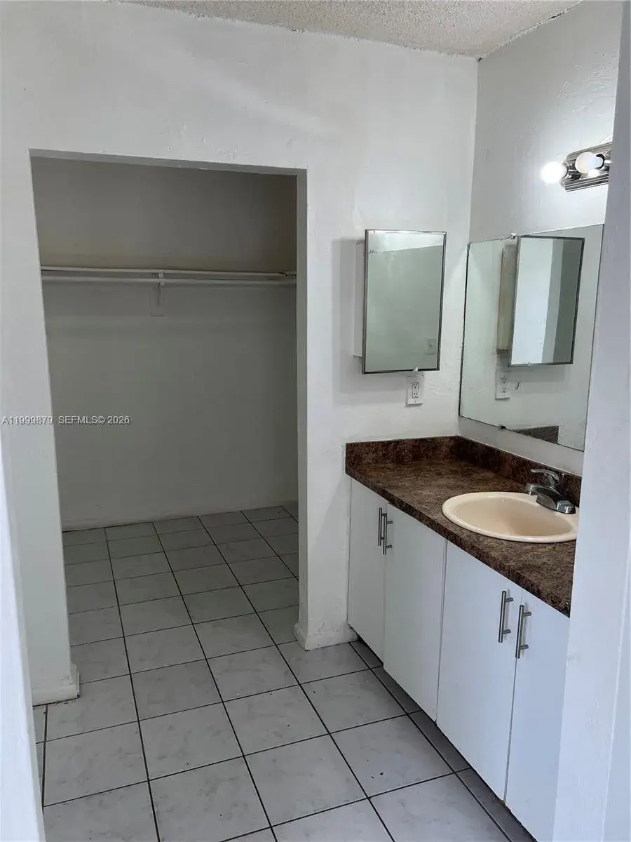 6328 Pierce St # 0, Hollywood FL 33024