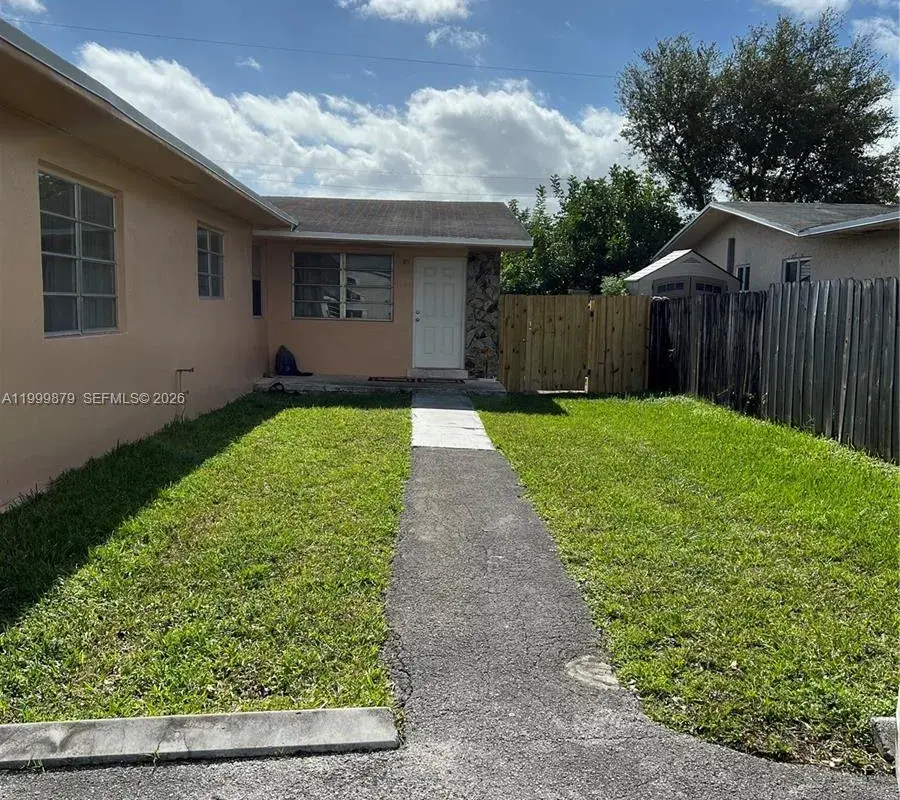 6328 Pierce St # 0, Hollywood FL 33024