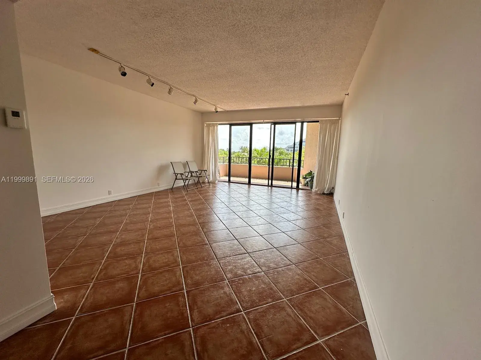 201 Crandon Blvd # 304, Key Biscayne FL 33149