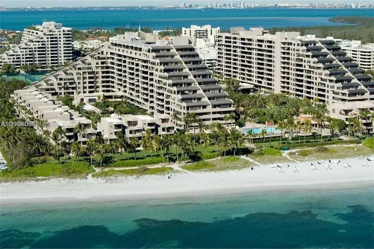 201 Crandon Blvd # 304, Key Biscayne FL 33149