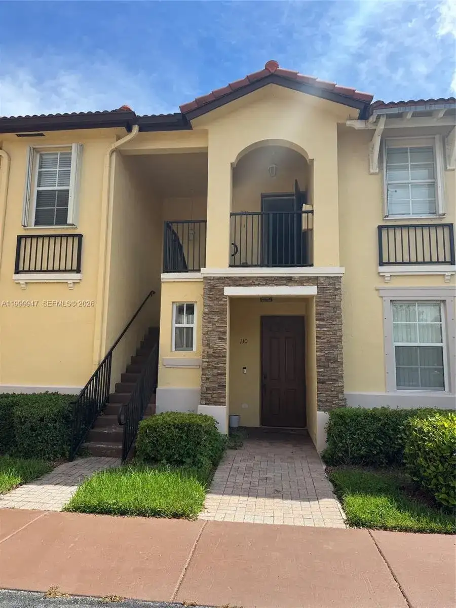 1690 NE 33rd Ave # 6, Homestead FL 33033 photo 3