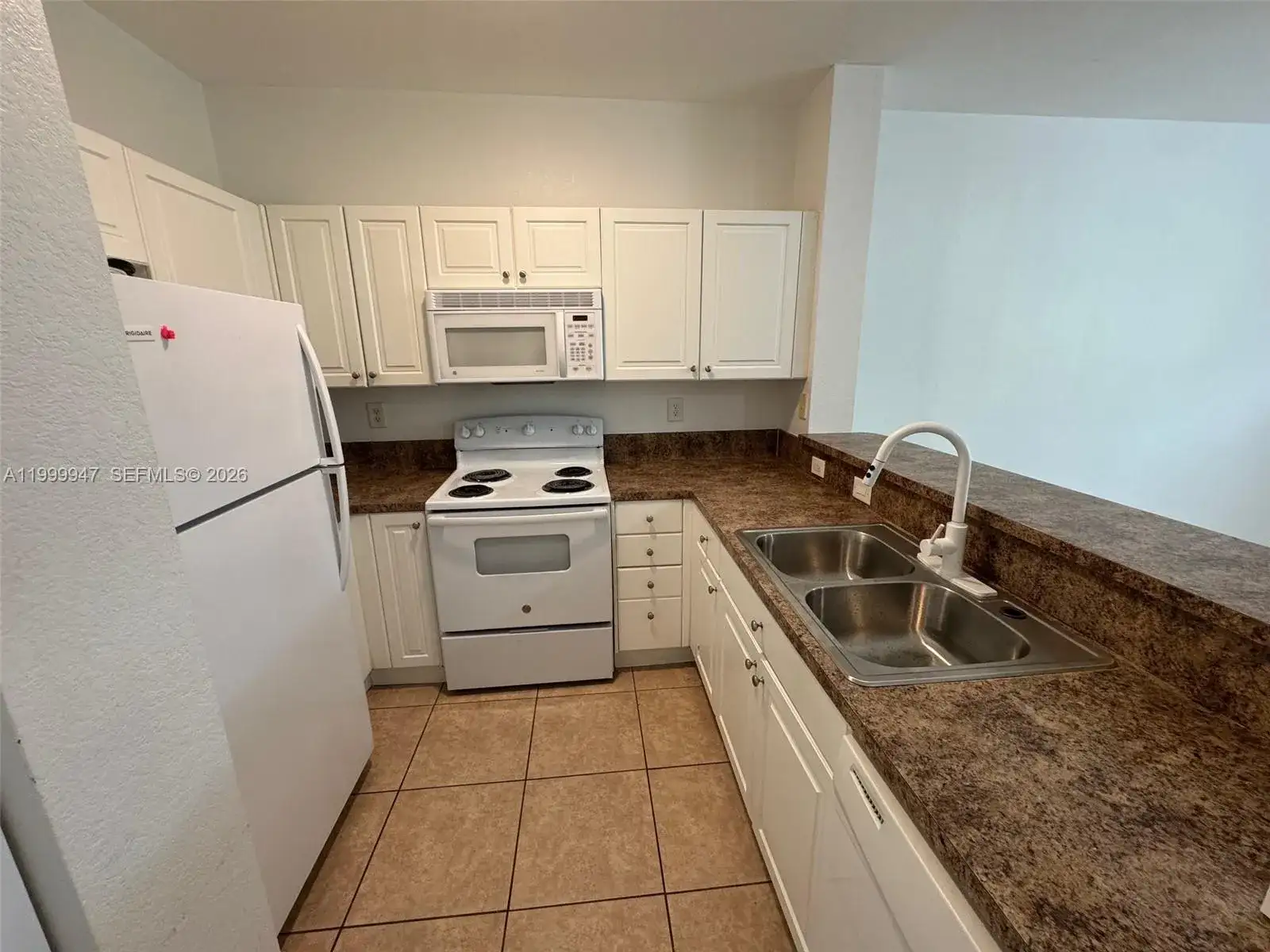 1690 NE 33rd Ave # 6, Homestead FL 33033 photo 5