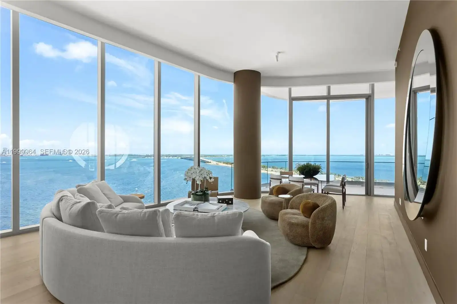 175 SE 25th Rd # 1501, Miami FL 33129
