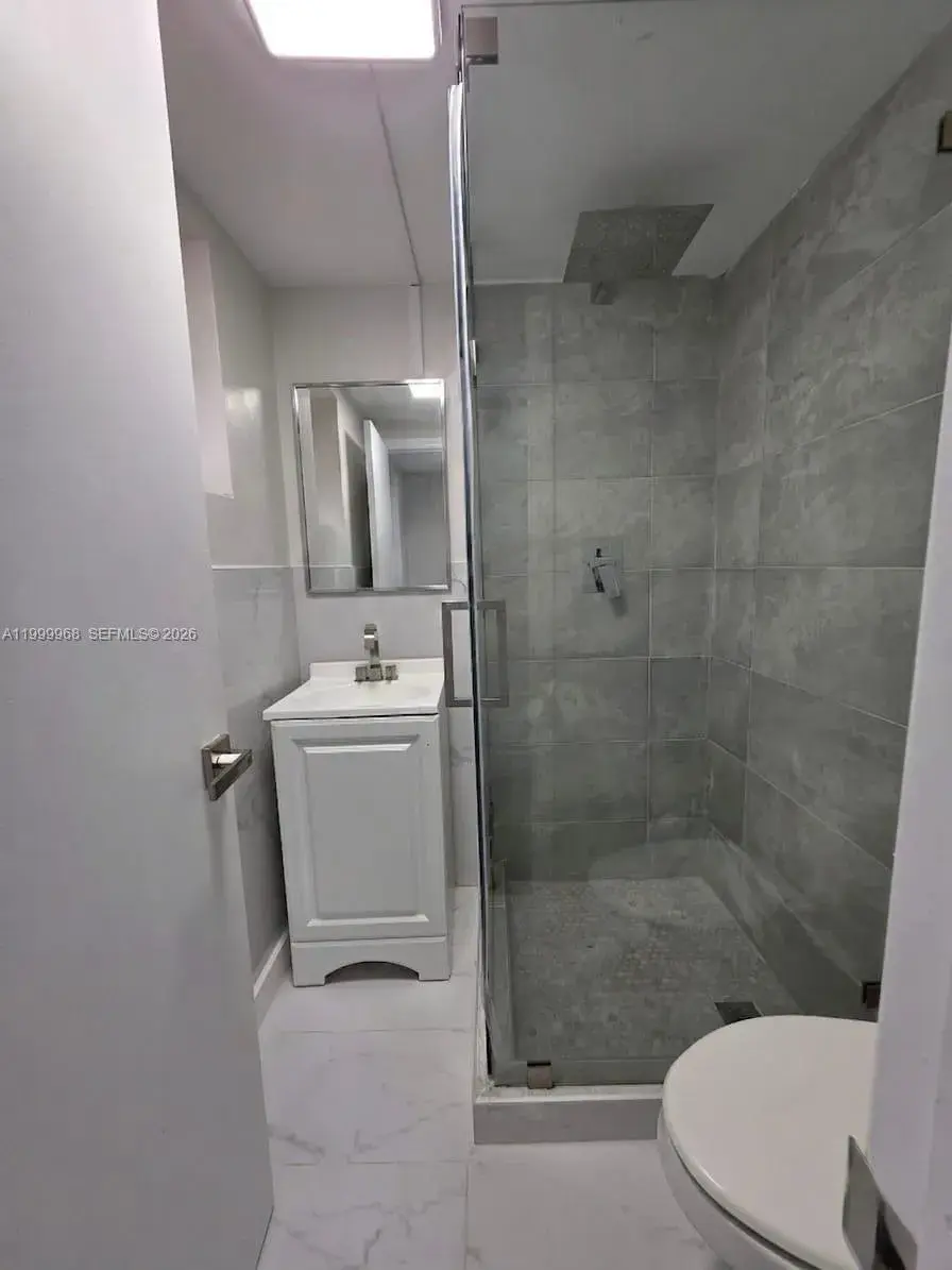 16400 NE 17th Ave # 701, North Miami Beach FL 33162