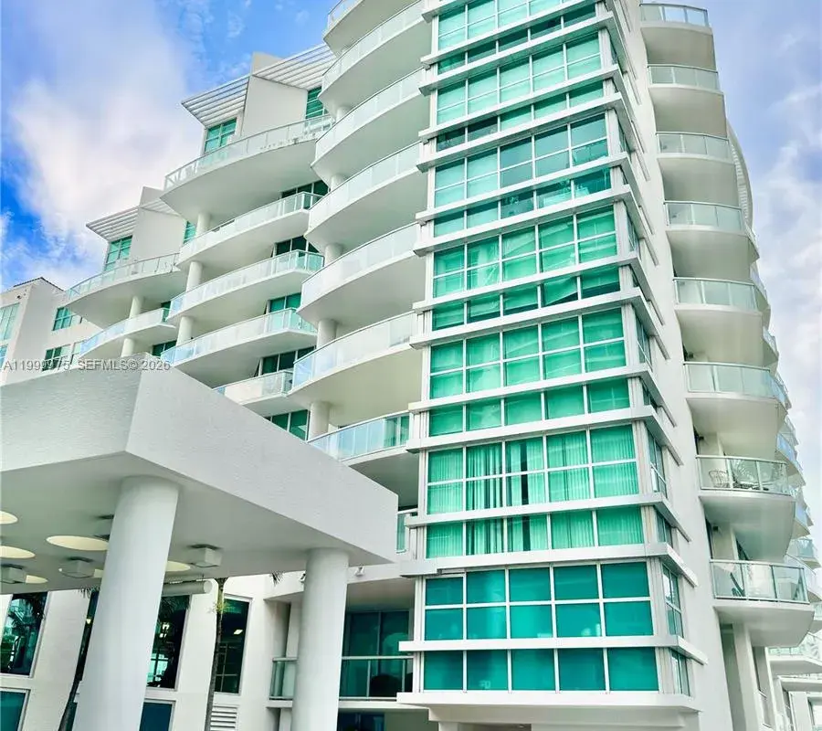 3131 NE 188th St # 1213, Aventura FL 33180