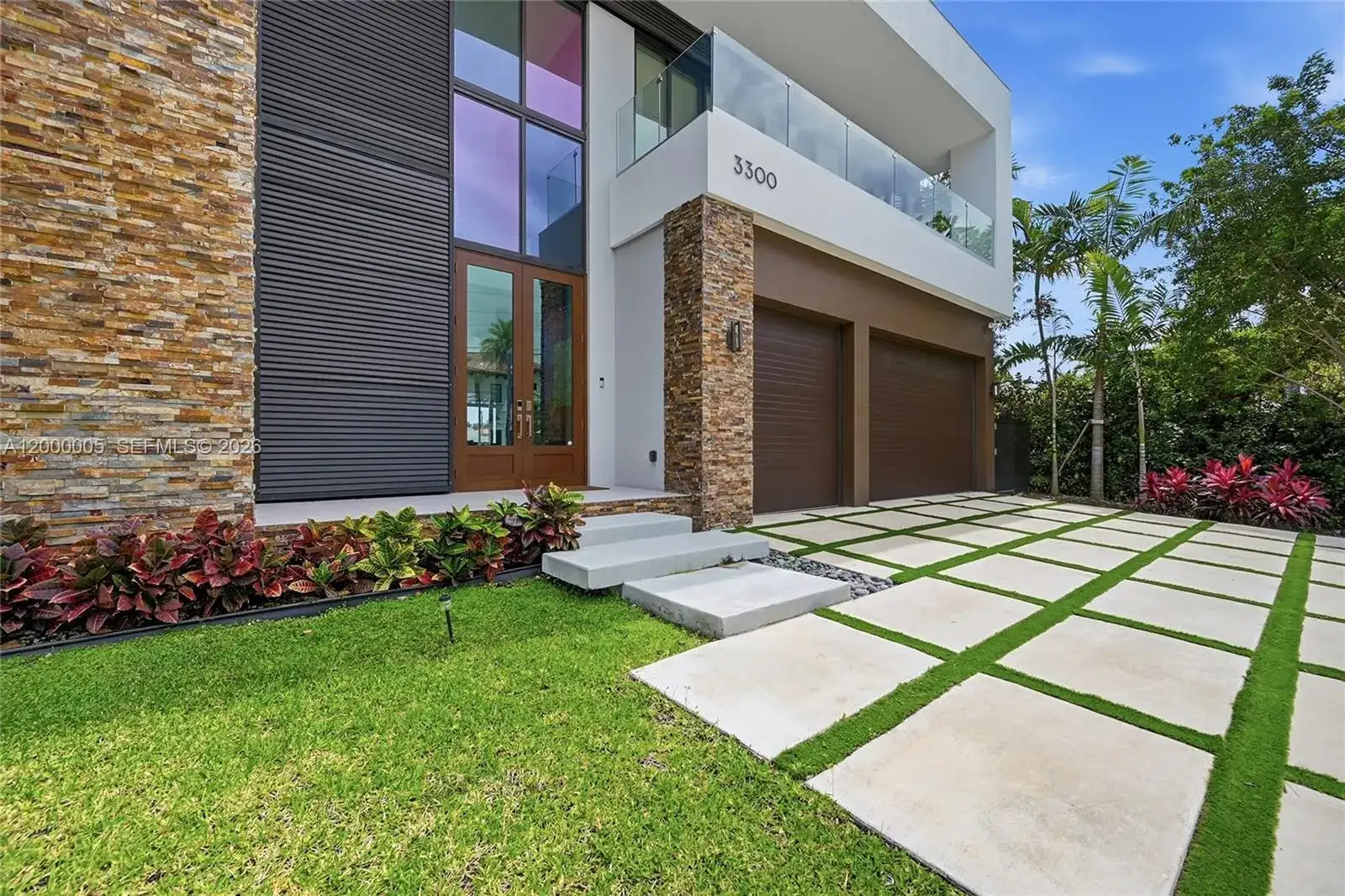 3300 NE 170th St, North Miami Beach FL 33160 photo 3