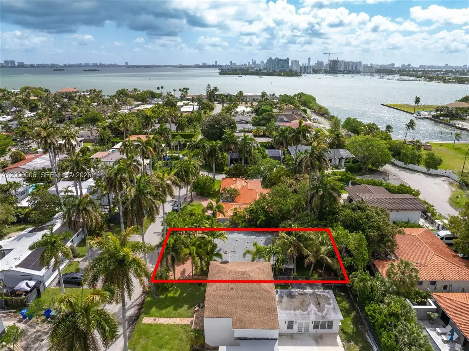 1104 NE 85th St, Miami FL 33138 photo 2