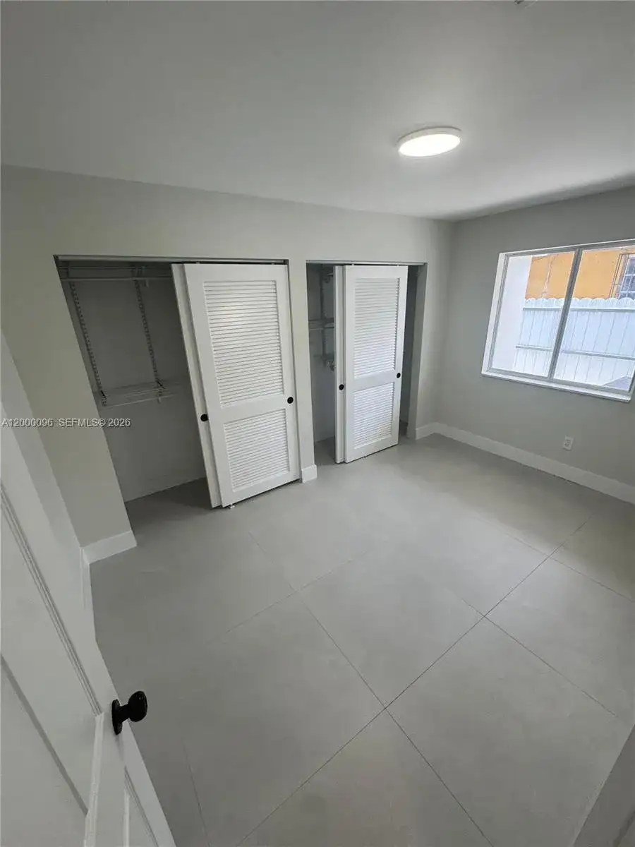 850 NW 109th St, Miami FL 33168 photo 5