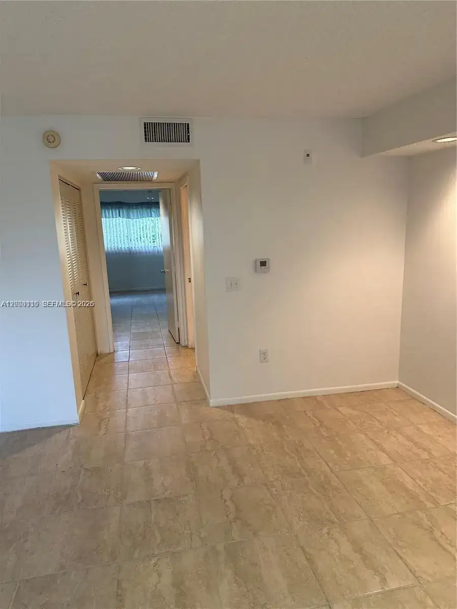 800 SW 137th Ave # 404G, Pembroke Pines FL 33027 photo 3