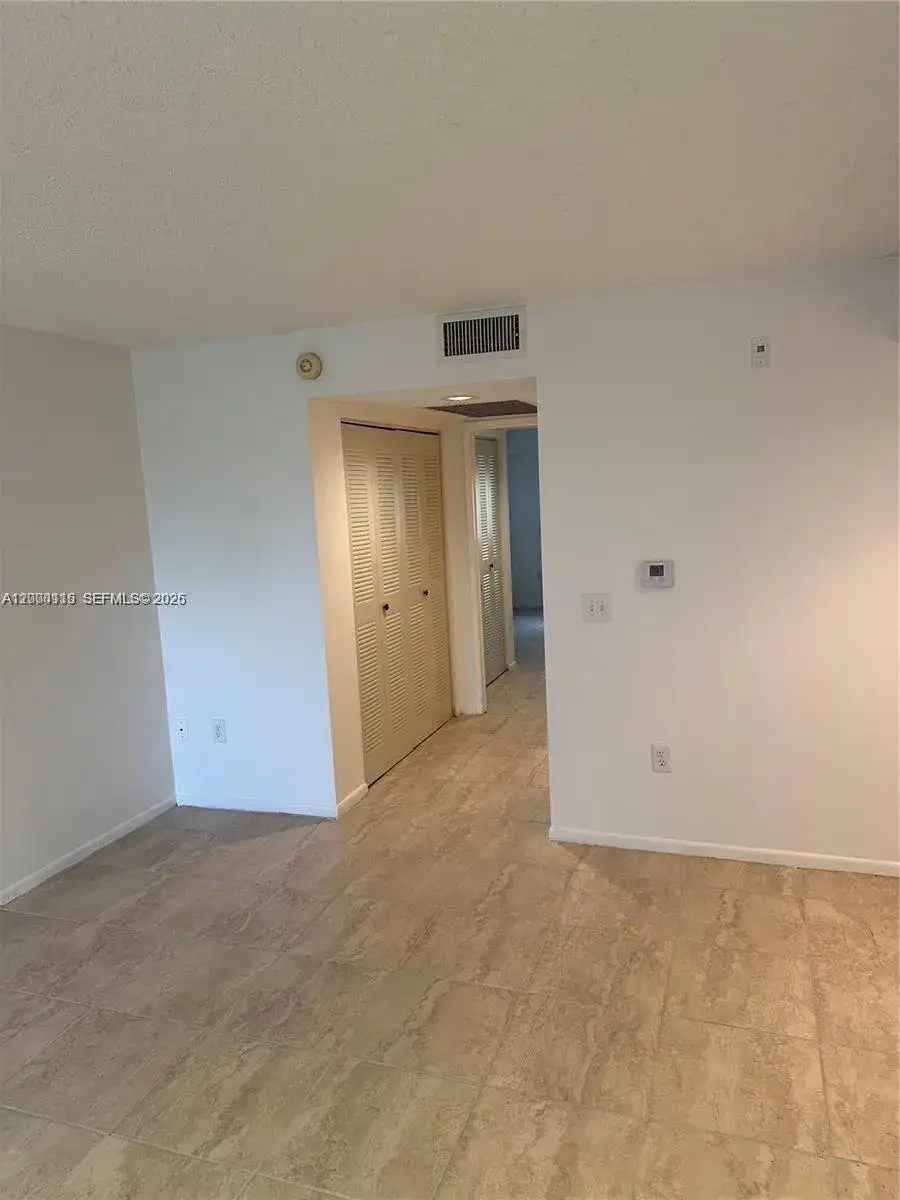 800 SW 137th Ave # 404G, Pembroke Pines FL 33027 photo 4