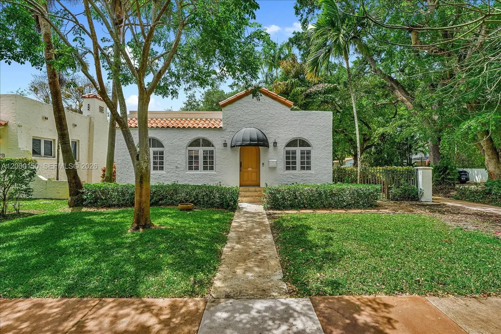 1102 Genoa St, Coral Gables FL 33134