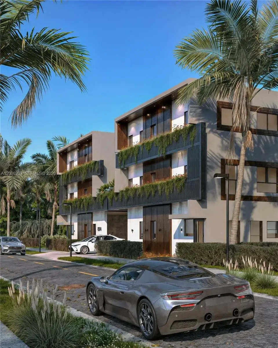 1534 SW 3rd Street, Miami FL 33135 photo 2