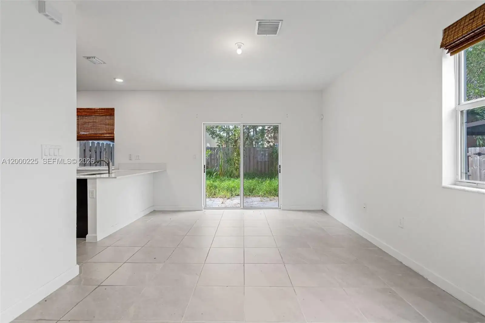 1100 SE 26 TER, Homestead FL 33035 photo 4