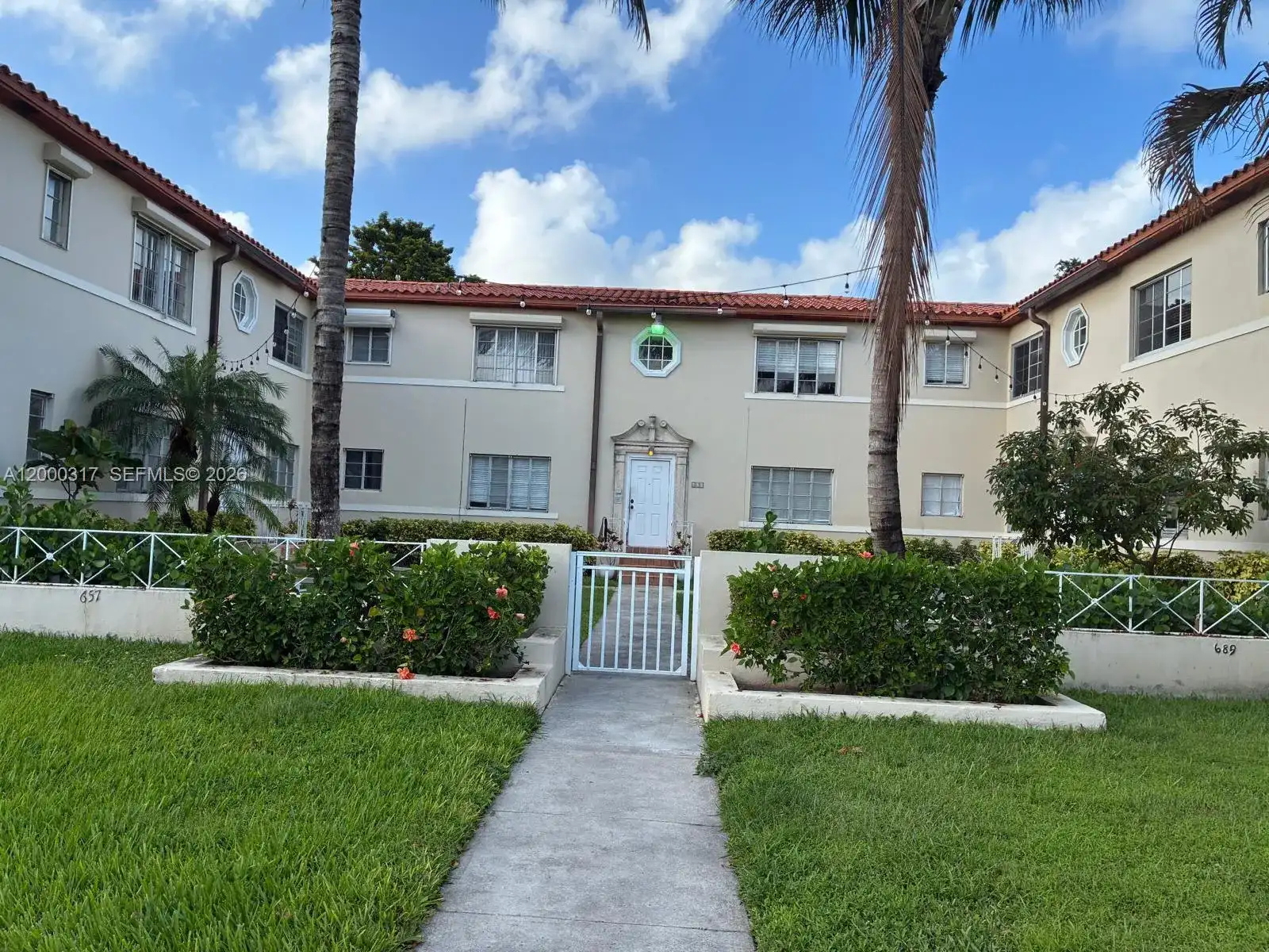 689 NE 92nd St # 11G, Miami Shores FL 33138
