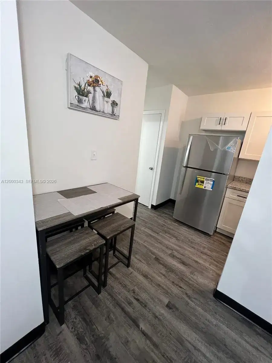 1191 NW 8th St Rd # 1, Miami FL 33136 photo 4