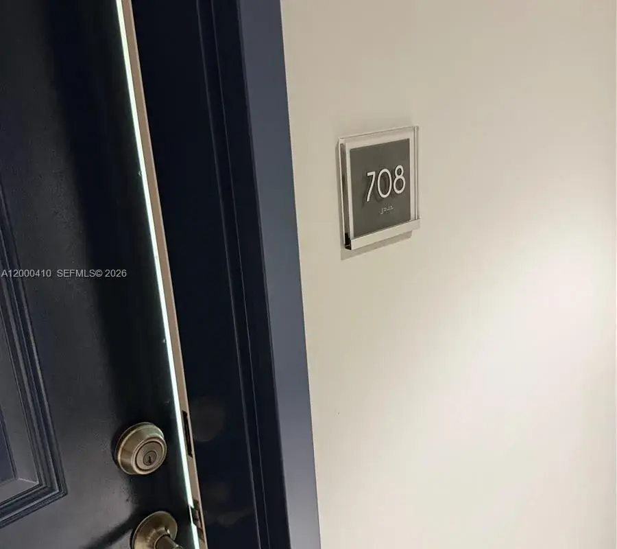 437 SW 4th Avenue # 708, Fort Lauderdale FL 33315