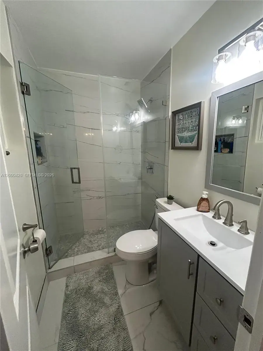 400 N 60th Way # a, Hollywood FL 33024