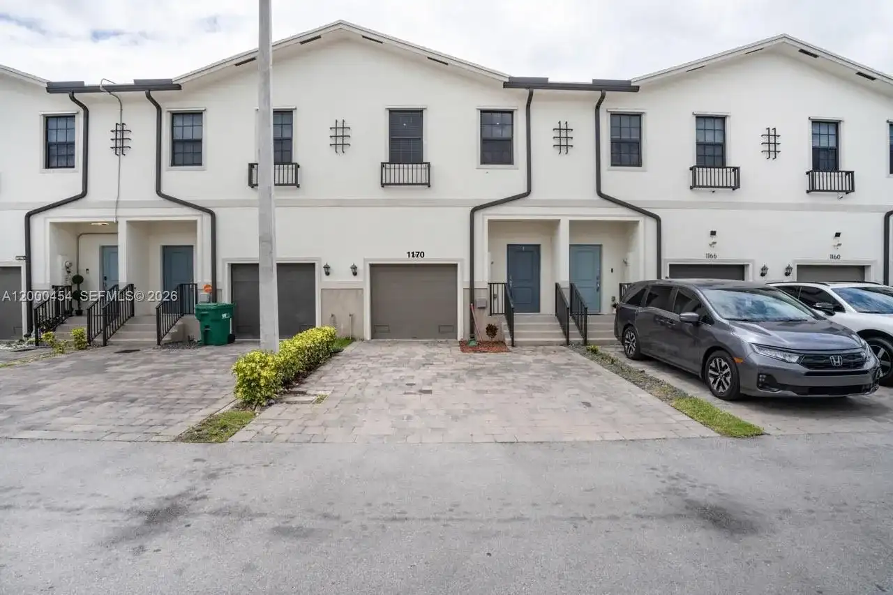 1170 SW 7th Ct, Florida City FL 33034