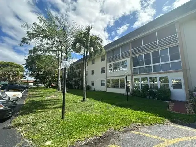 4980 E Sabal Palm Blvd # 330, Tamarac FL 33319 photo 2