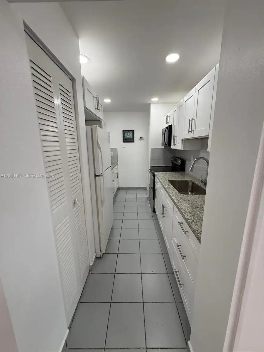 750 NW 43rd Ave # 412, Miami FL 33126 photo 4