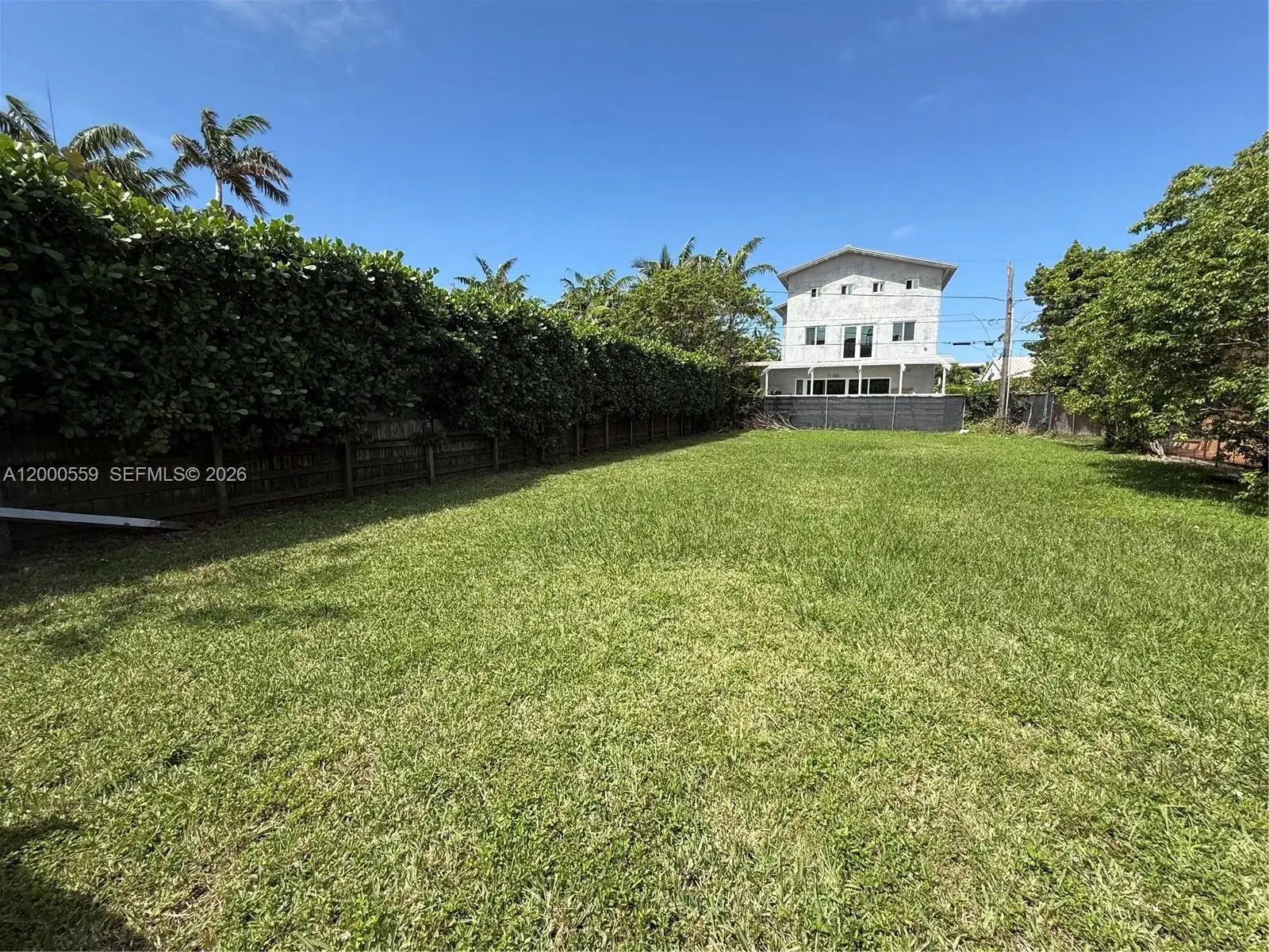 9308 Harding Ave, Surfside FL 33154 photo 3