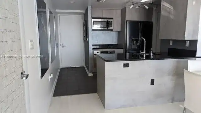 50 Biscayne Blvd # 5107, Miami FL 33132 photo 3