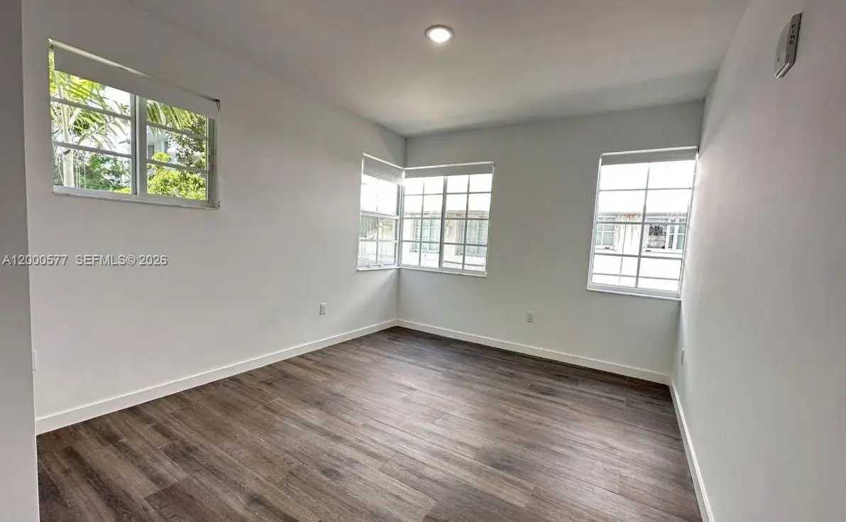 1570 Euclid Ave # 06, Miami Beach FL 33139 photo 5