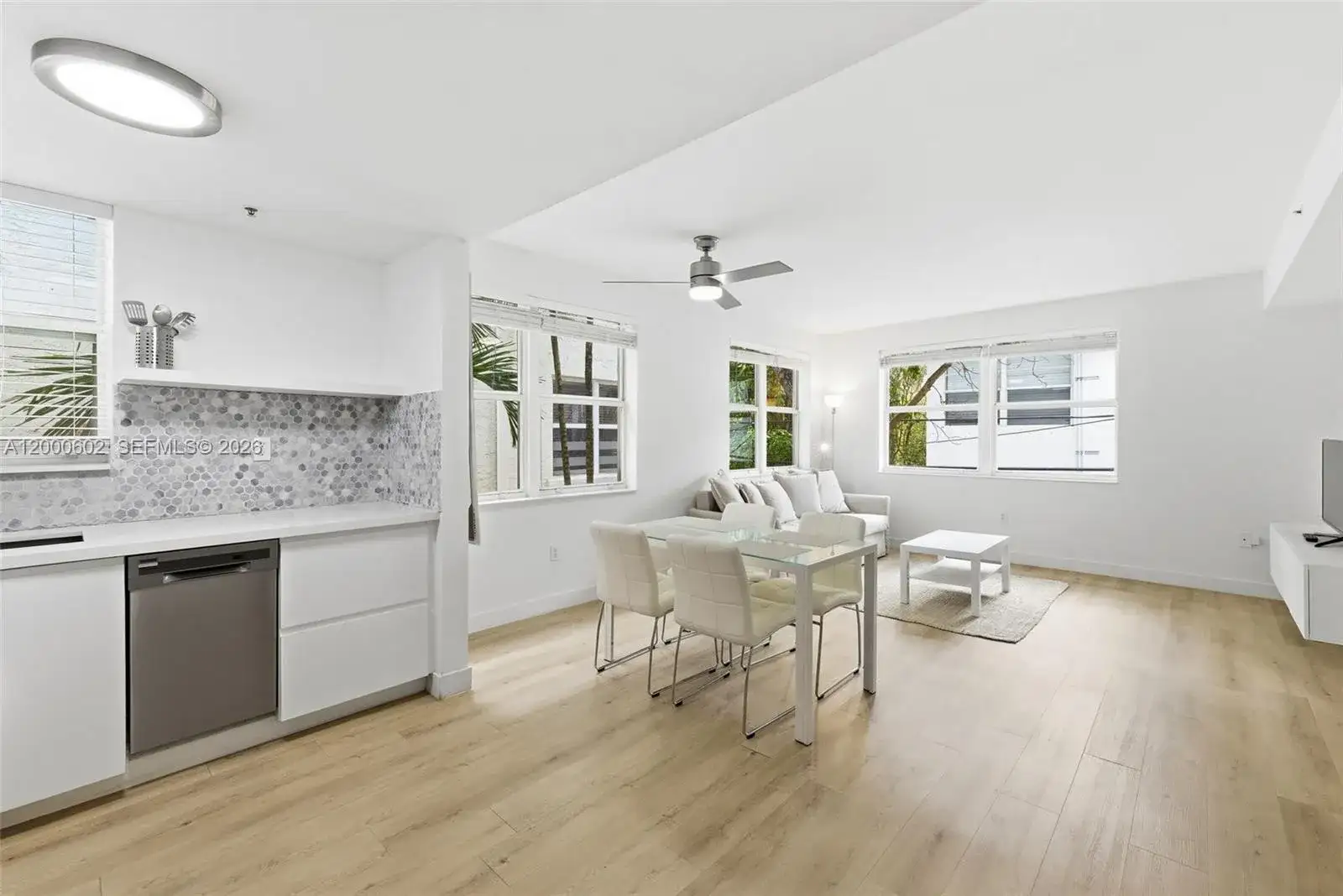 1550 Drexel Ave # 207, Miami Beach FL 33139 photo 2