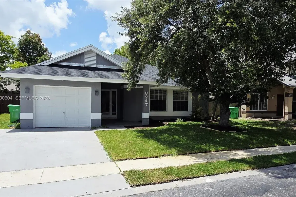 3247 NW 123rd Ave, Sunrise FL 33323