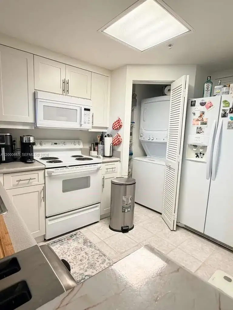 701 Brickell Key Blvd # 1501, Miami FL 33131 photo 4