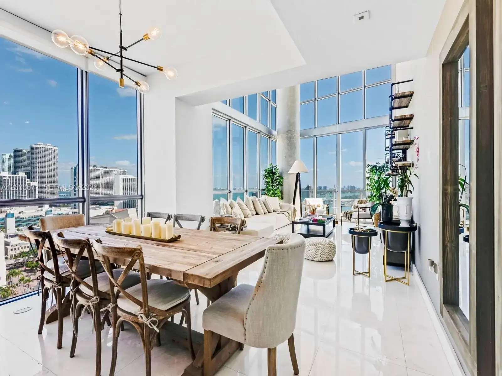 1100 Biscayne Blvd # 2105, Miami FL 33132 photo 4