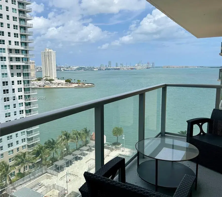 1155 Brickell Bay Dr # 1702, Miami FL 33131